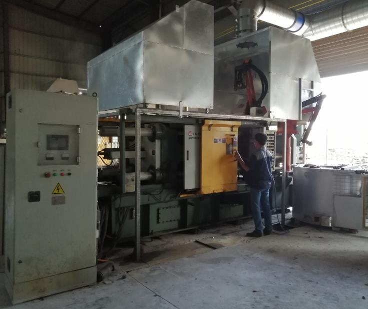 280噸全自動力勁壓鑄機